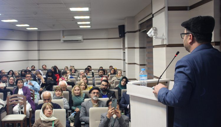 جشنواره جهانی شعر سبزمنش و برنامه(هله نوروزآمد) در تهران برگزار شد