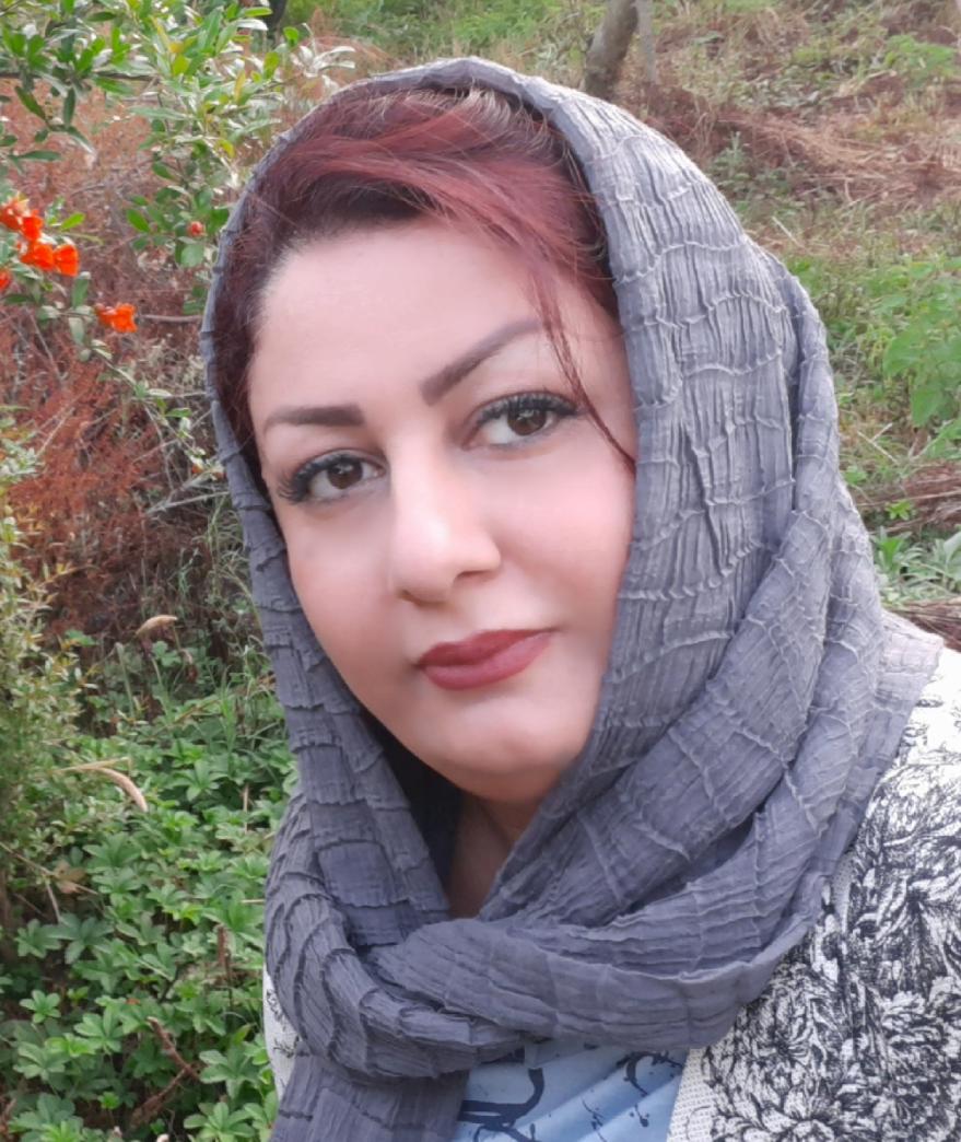 مهناز محمودی